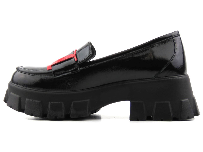 Lakované dámské lordy s masivní podrážkou - VENEZIA 13165 COMB, černá