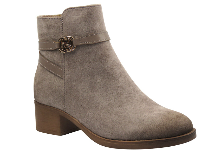 Dámské kotníkové boty na pohodlném podpatku hnědé – Potocki 25-12527