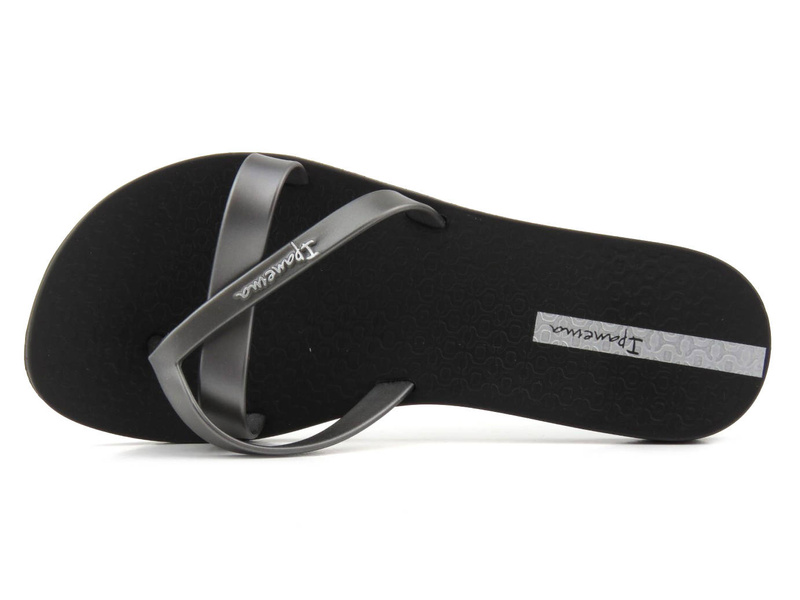 Vodotěsné dámské žabky IPANEMA 81805, černo-stříbrné