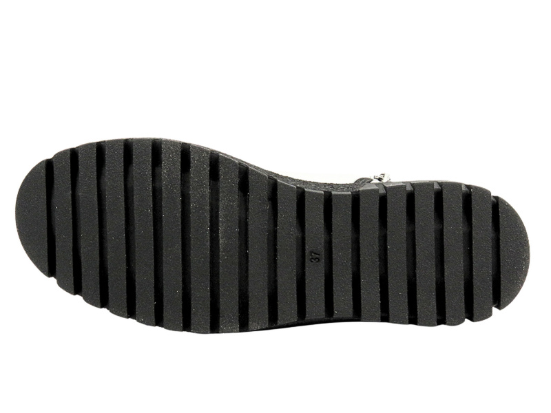 Dámské kotníkové boty polské značky HELIOS Komfort 513, bílé