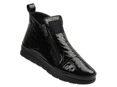 Pohodlné dámské kotníkové boty z lakované kůže Nika Komfort 0630-8410, černé