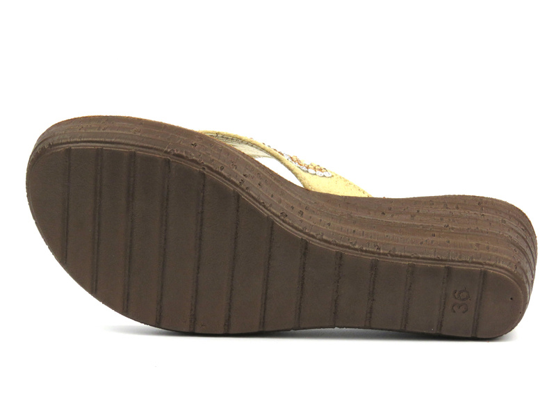 Pohodlné pánské žabky - INBLU GM-21, pískové