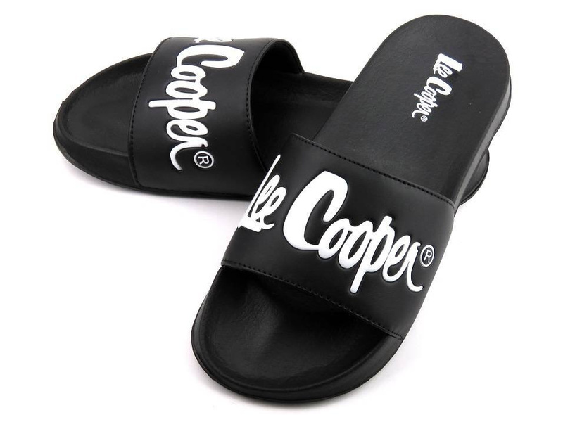 Pánské gumové žabky se silnou podrážkou - Lee Cooper 21-42-0223M, černá