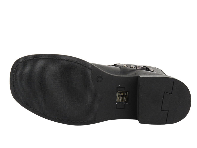 Dámské kožené kotníkové boty Venezia W014LEBLOBB008 Černé nazouvací boty