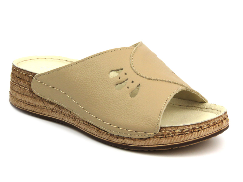 Wygodne, miękkie klapki damskie HELIOS Komfort 105, beżowe