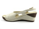 Dámské kožené sandály na klínku - HELIOS Komfort 207, ecru