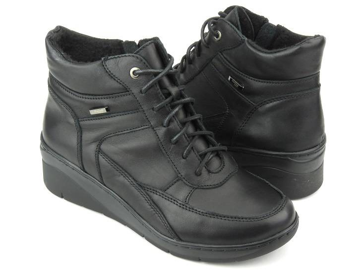 Dámské kožené kozačky ve sportovním stylu - HELIOS Komfort 568, černé