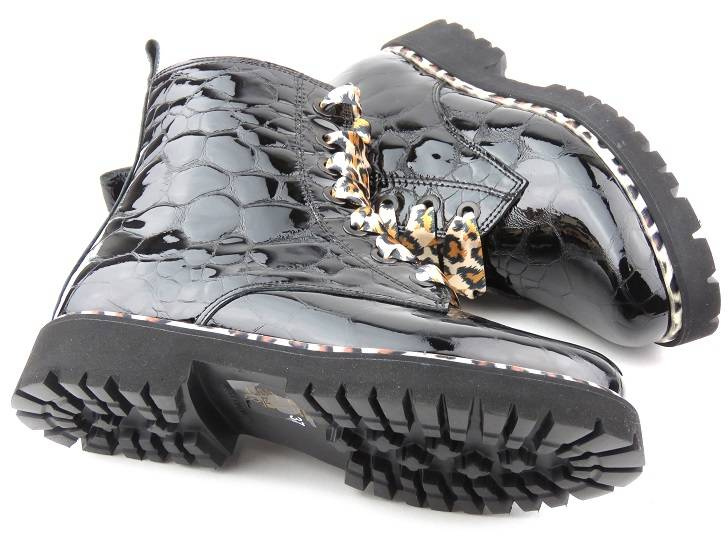 Lakované kotníkové boty, dámské boty s leopardím potiskem - PIAZZA 960035-01, černá
