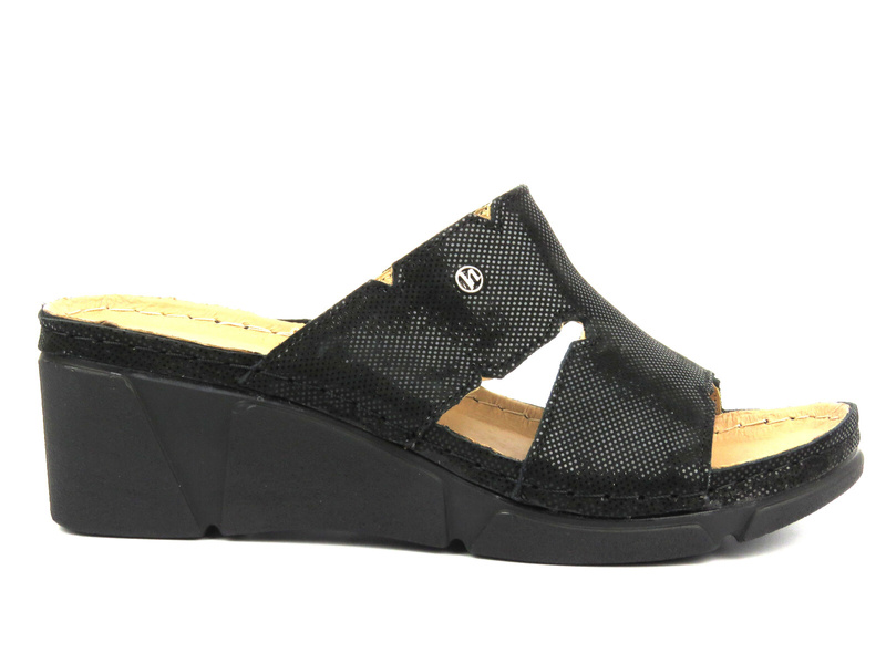 Pohodlné, měkké dámské žabky HELIOS Komfort 131, černé