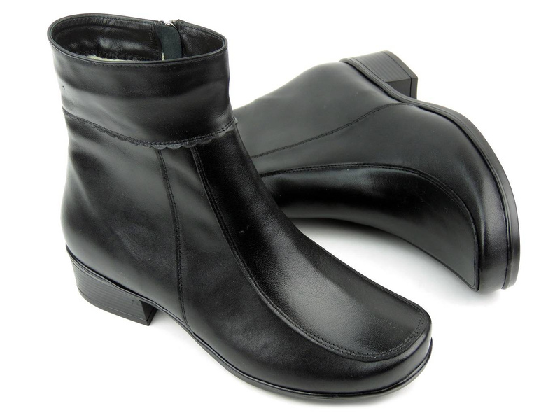 Kožené, teplé dámské kotníkové boty s tvarovaným podpatkem - AGXBUT 613, černá