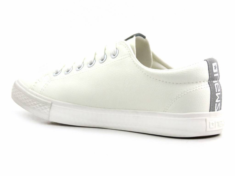 Bílé dámské tenisky z imitace kůže - Novinky 22SP02-1500