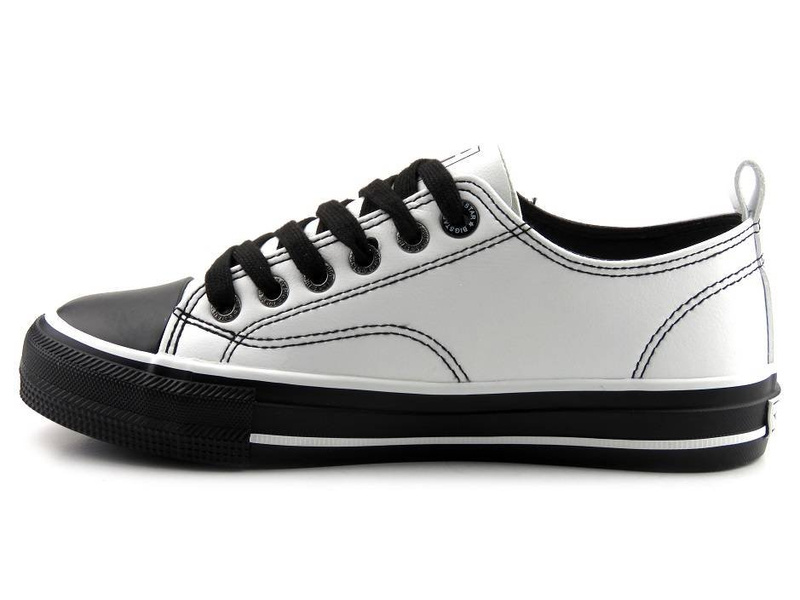 Dámské tenisky s černou podrážkou Big Star HH274147, bílé