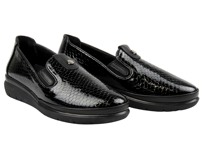 Elegantní dámské polobotky Nika Komfort 0452-156MSN, černý lak