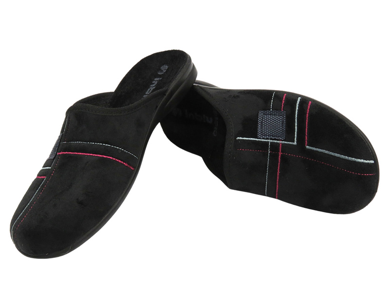 INBLU Pánské pantofle s měkkou stélkou OG-2D Black Slip-on