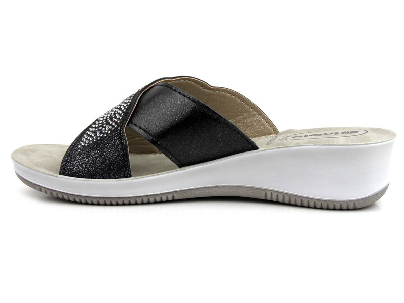 Lehké dámské žabky - INBLU SE-03, černé