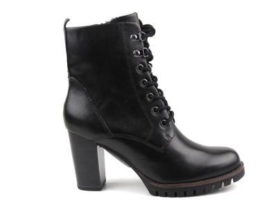 Dámské kožené kotníkové boty - Marco Tozzi 25200, černé