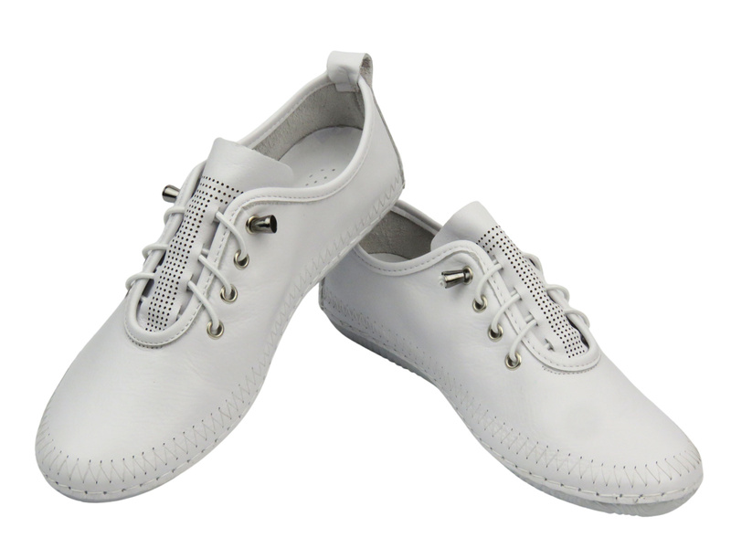 Pohodlné dámské polobotky v sportovním stylu – Sokolski 1301, bílé