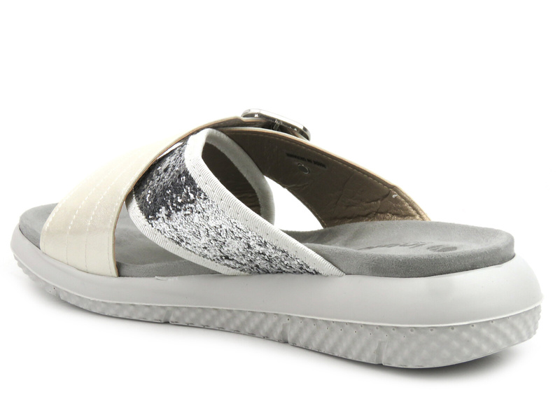 Pohodlné dámské žabky se zlatou přezkou - Inblu TT-21, bílá