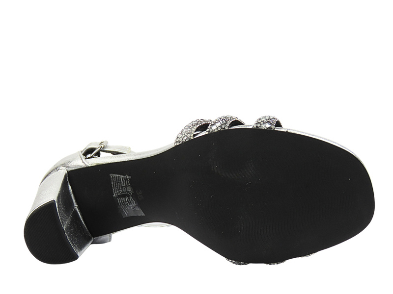 Elegantní dámské sandály na podpatku stříbrné Marco Tozzi 2-28318-44